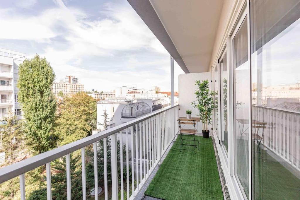 Appartement Avec Parking Et Terrasse Metro 7 Et Paris فيلوجويف المظهر الخارجي الصورة